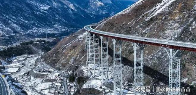 号称中国最美9条旅游公路沿途风景让你目不暇接一路都是惊喜(图7)